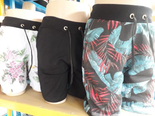 BERMUDA INFANTIL FLORAL N-909